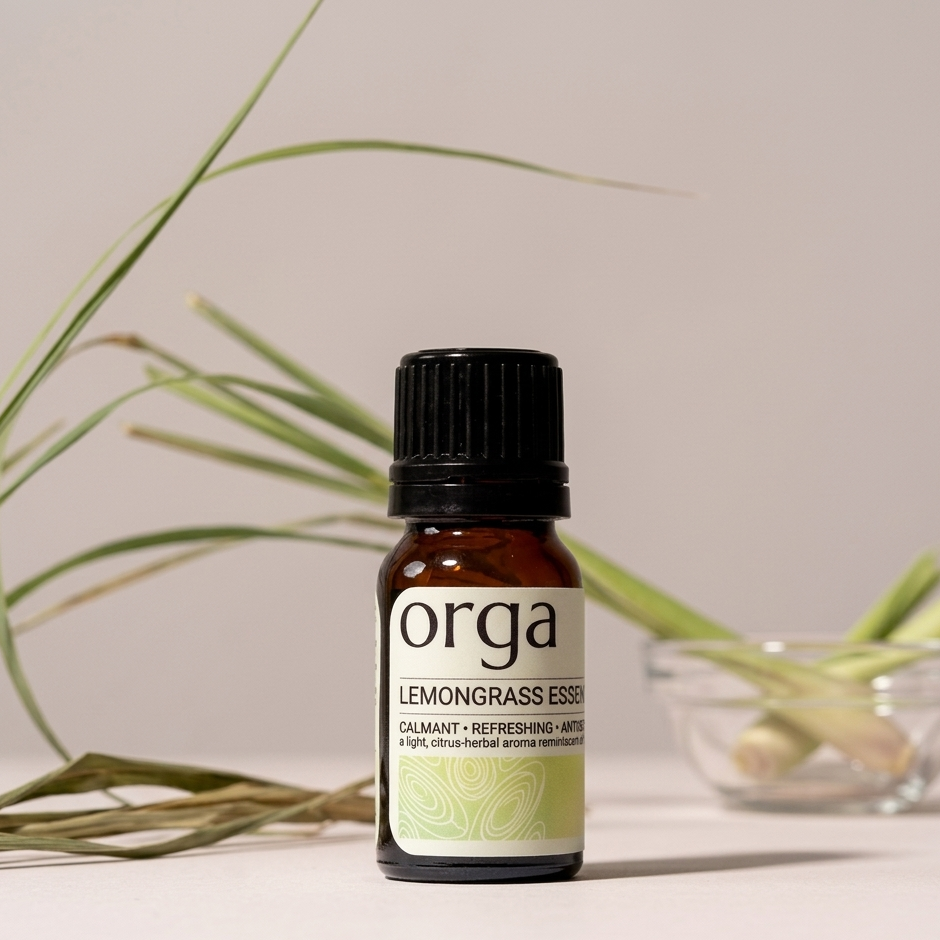 Lemongrass essential oil